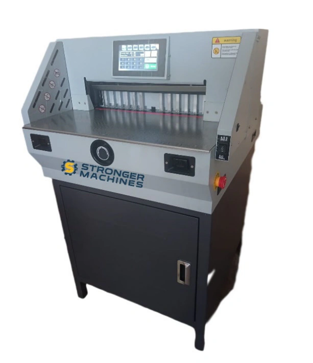Guillotina G490 — Guillotina eléctrica de papel para industria gráfica. Kethal Business, Lima, Perú